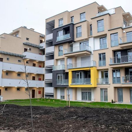 Sasadpark'S New Apartment In The West Part Of Buda Budapest Exterior photo