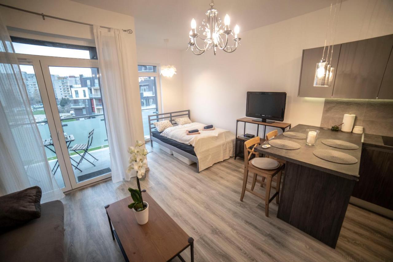Sasadpark'S New Apartment In The West Part Of Buda Budapest Exterior photo